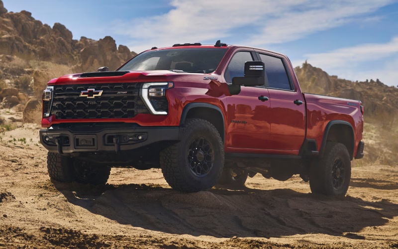 Which Engine Should You Choose on the 2026 Chevrolet Silverado 2500 HD for Joplin, MO Driving?