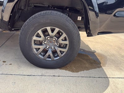 2022 Toyota Tacoma 4WD SR