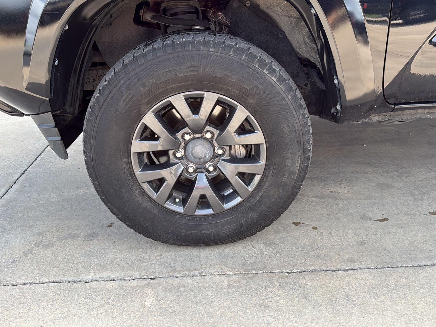 2022 Toyota Tacoma 4WD SR