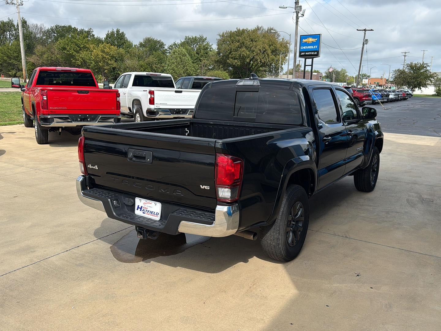 2022 Toyota Tacoma 4WD SR