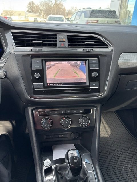 2022 Volkswagen Tiguan S