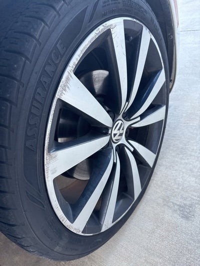 2014 Volkswagen Beetle 2.0T Turbo R-Line