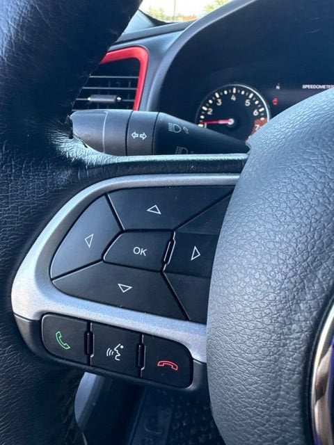 2023 Jeep Renegade Trailhawk