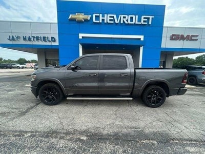 2022 RAM 1500 Laramie Crew Cab 4x4 5'7" Box