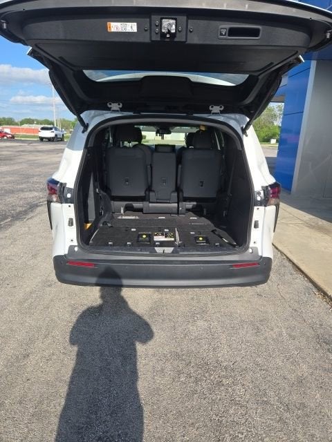 2025 Toyota Sienna XLE
