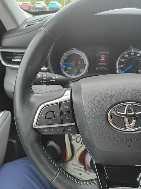 2021 Toyota Highlander Hybrid LE