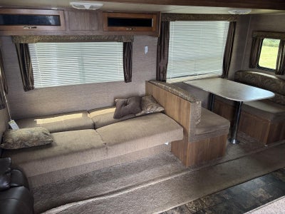 2015 COACHMAN CAMPER Base