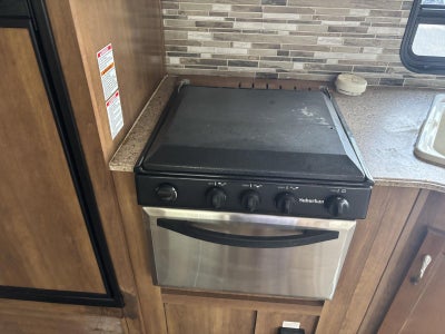 2015 COACHMAN CAMPER Base
