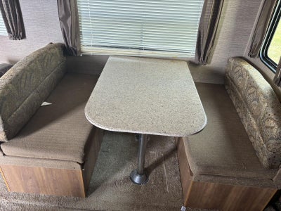 2015 COACHMAN CAMPER Base