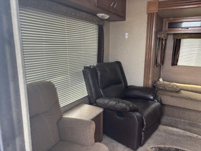 2015 COACHMAN CAMPER Base