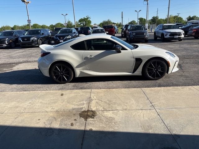 2025 Toyota GR86 Premium