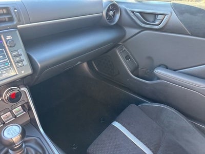 2025 Toyota GR86 Premium