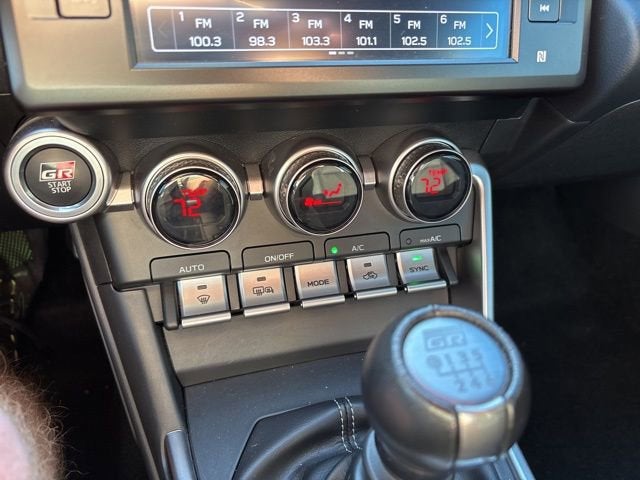 2025 Toyota GR86 Premium