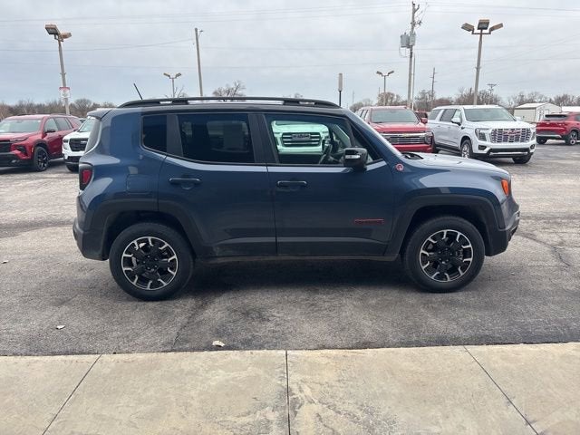 2023 Jeep Renegade Trailhawk