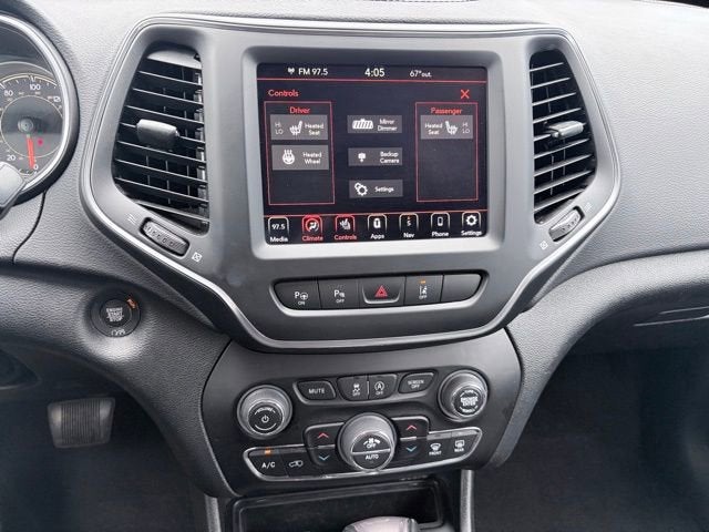 2023 Jeep Cherokee Altitude Lux
