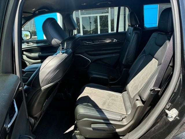 2022 Jeep Grand Cherokee L Altitude