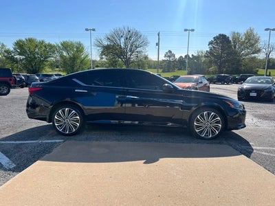 2023 Nissan Altima 2.5 SL