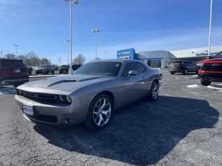 2016 Dodge Challenger SXT Plus