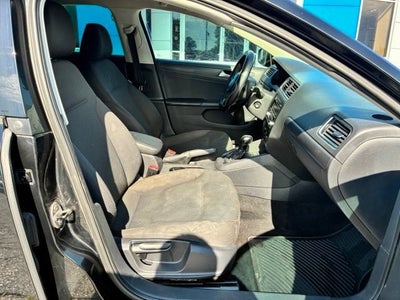 2013 Volkswagen Jetta Base