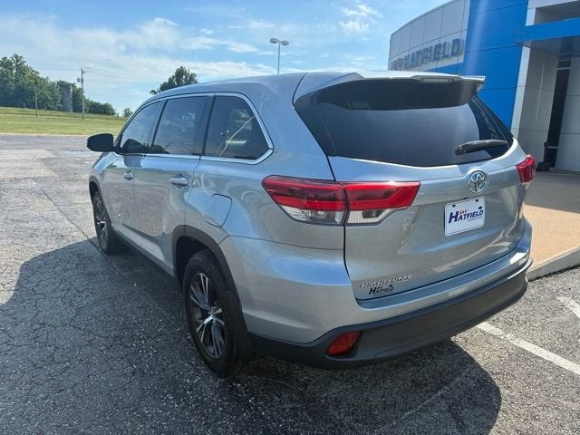 2019 Toyota Highlander LE