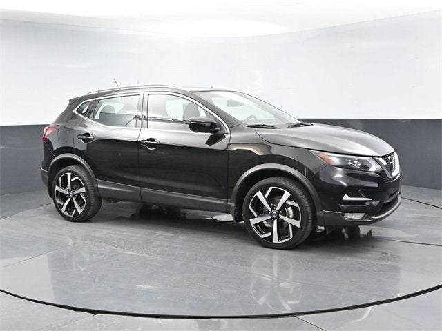 2022 Nissan Rogue Sport SL