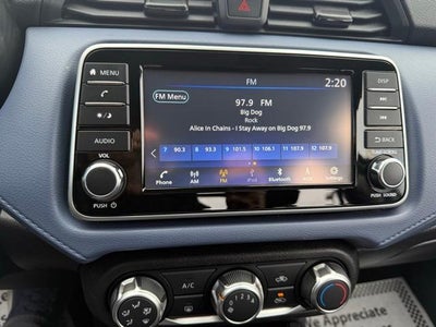 2023 Nissan Versa SV