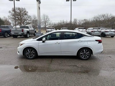 2023 Nissan Versa SV