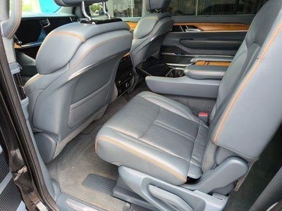 2022 Jeep Grand Wagoneer Series II