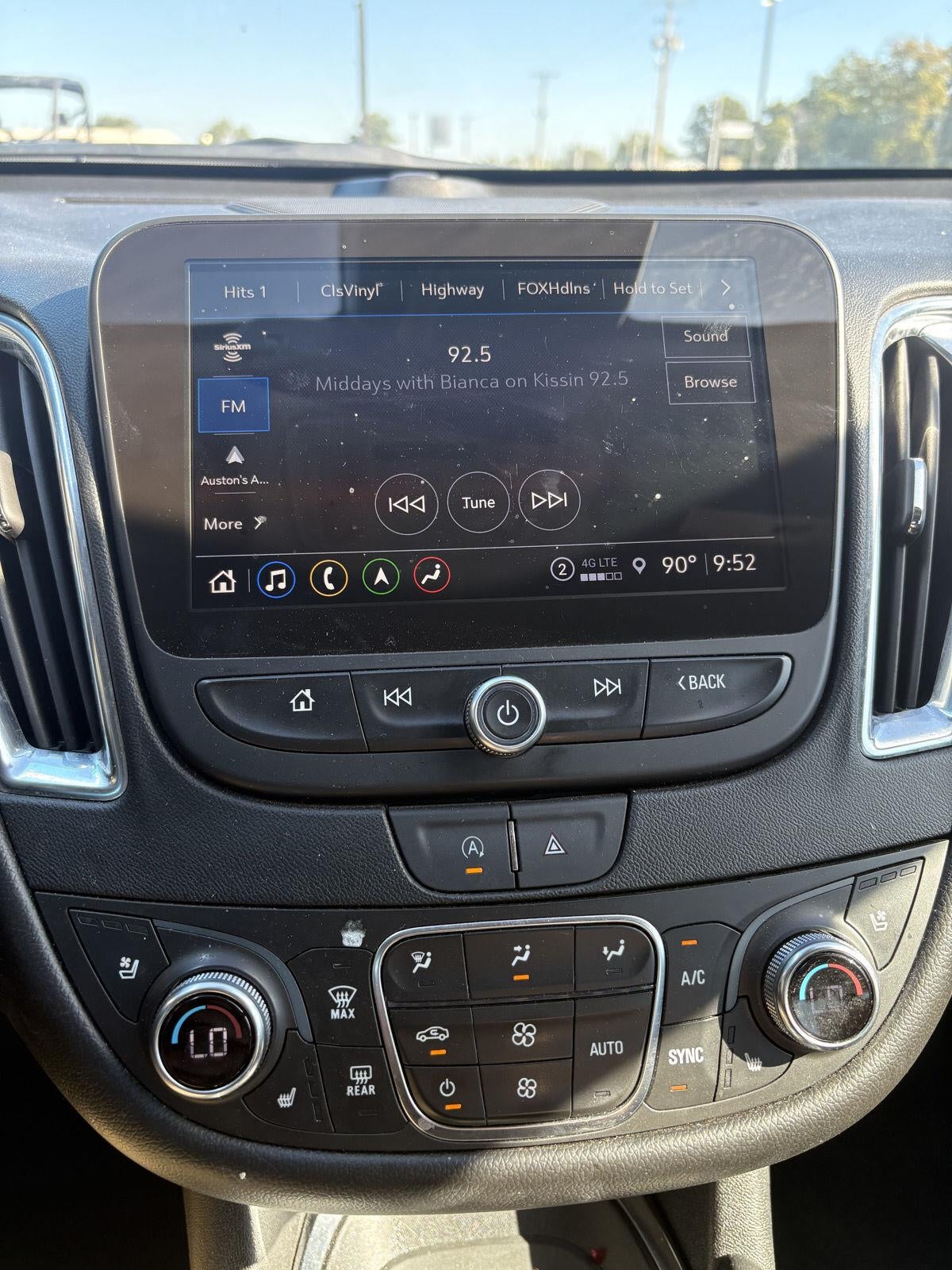 2024 Chevrolet Malibu 2LT