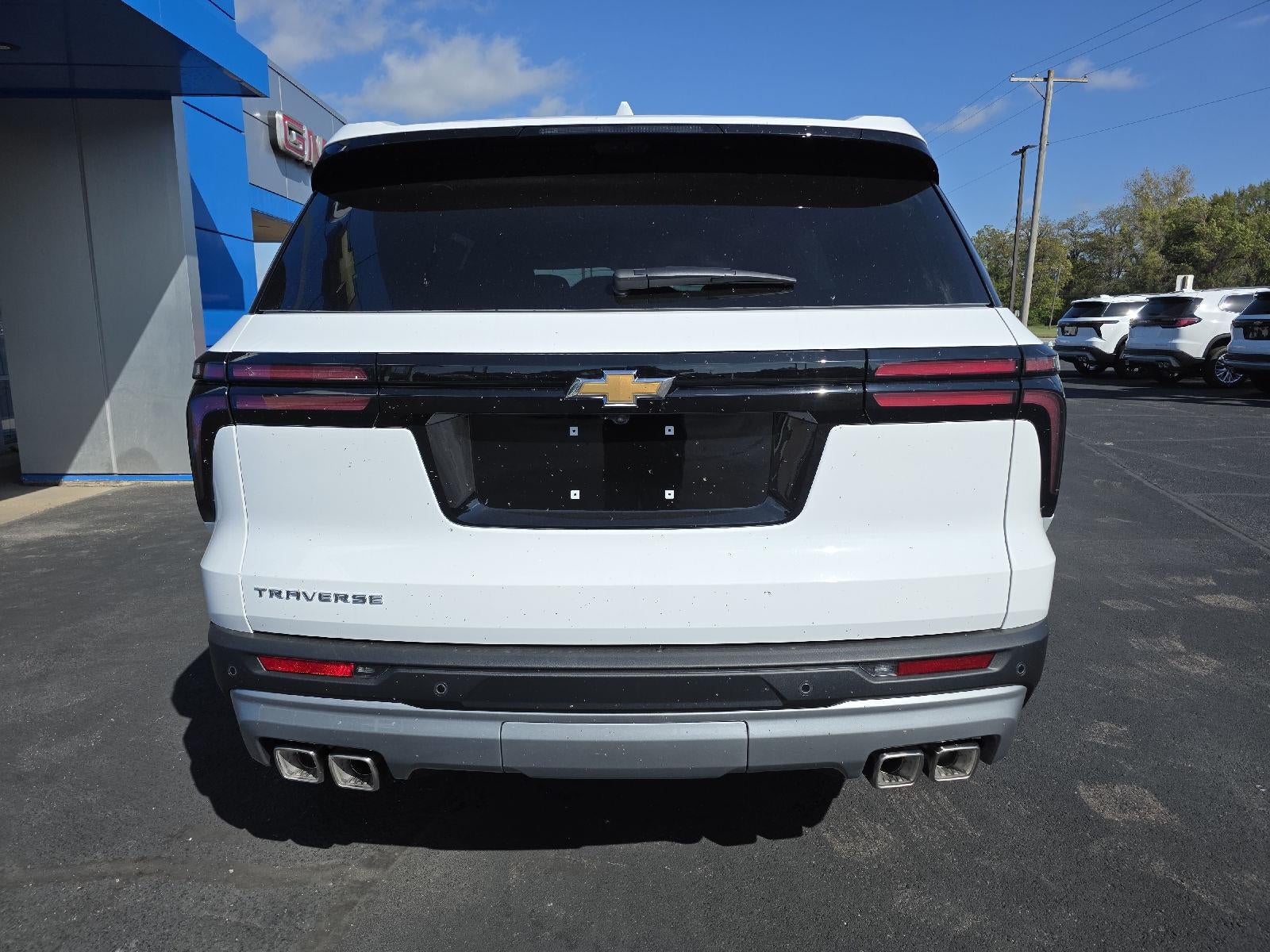 2027 Chevrolet Traverse LT