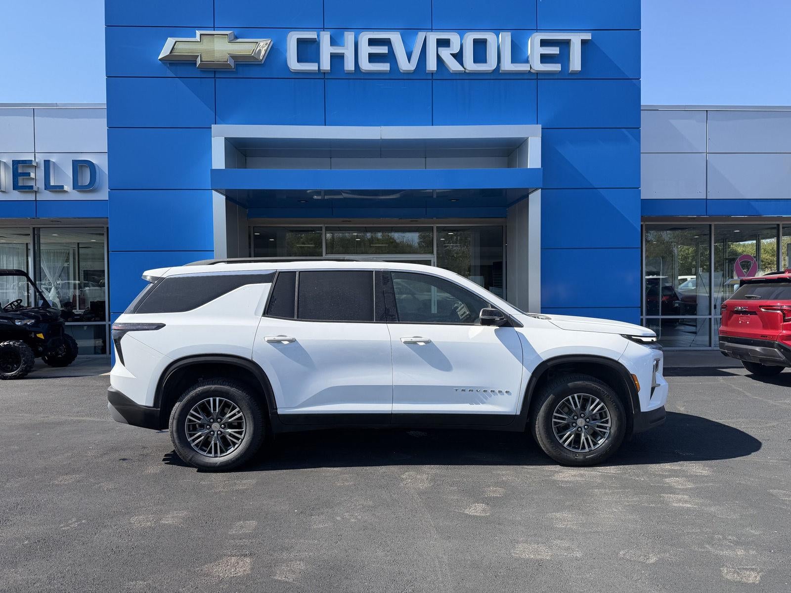 2024 Chevrolet Traverse 2LT