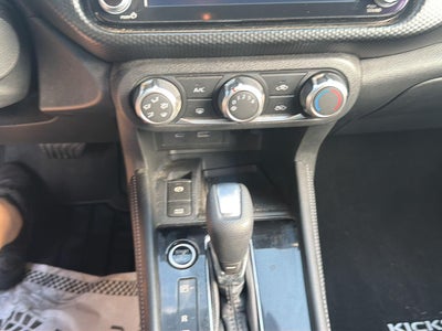 2023 Nissan Kicks SV