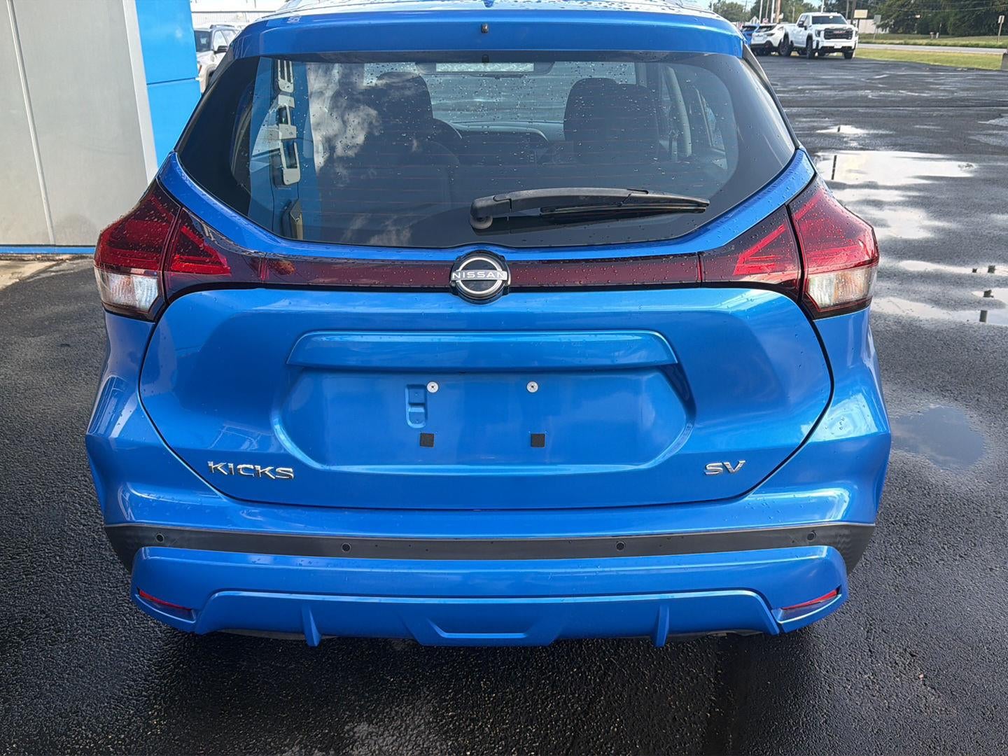 2023 Nissan Kicks SV