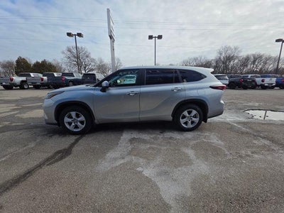 2024 Toyota Highlander LE