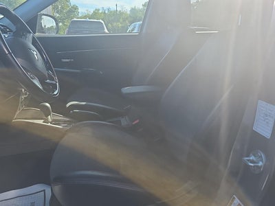 2025 Mitsubishi Outlander Sport S