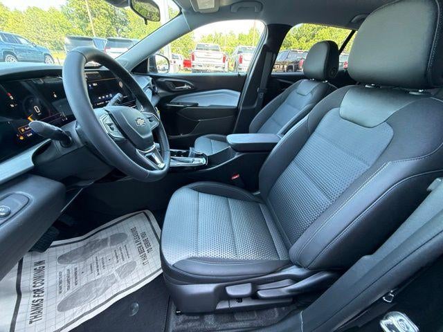 2026 Chevrolet Trax LT - Photo 15