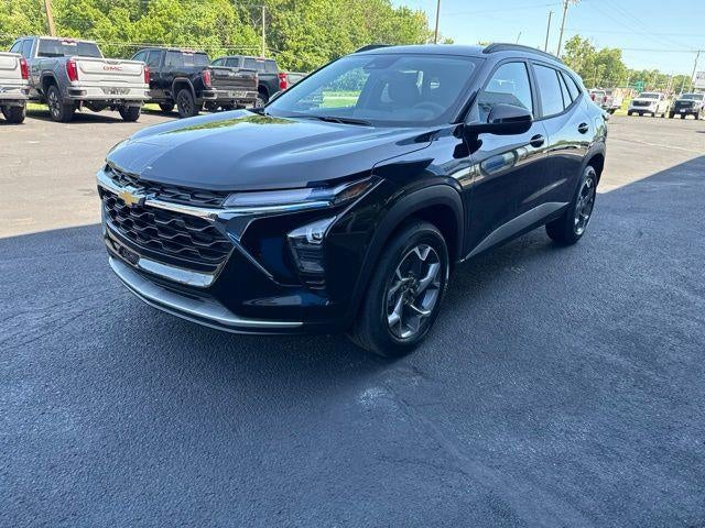 2026 Chevrolet Trax LT - Photo 6