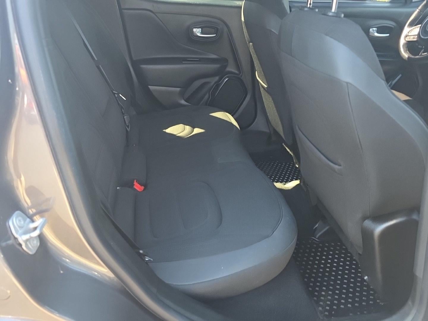 2017 Jeep Renegade Altitude