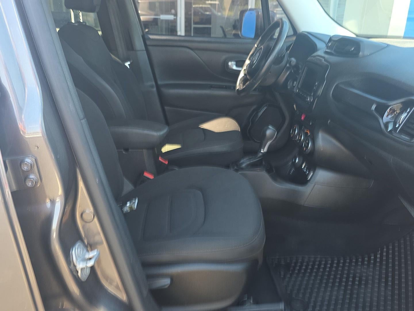 2017 Jeep Renegade Altitude