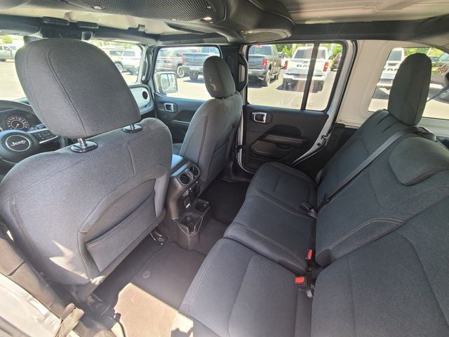 2024 Jeep Wrangler 4-Door Sahara 4x4