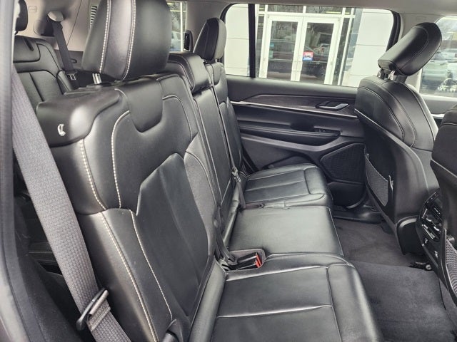 2023 Jeep Grand Cherokee L Limited 4x2