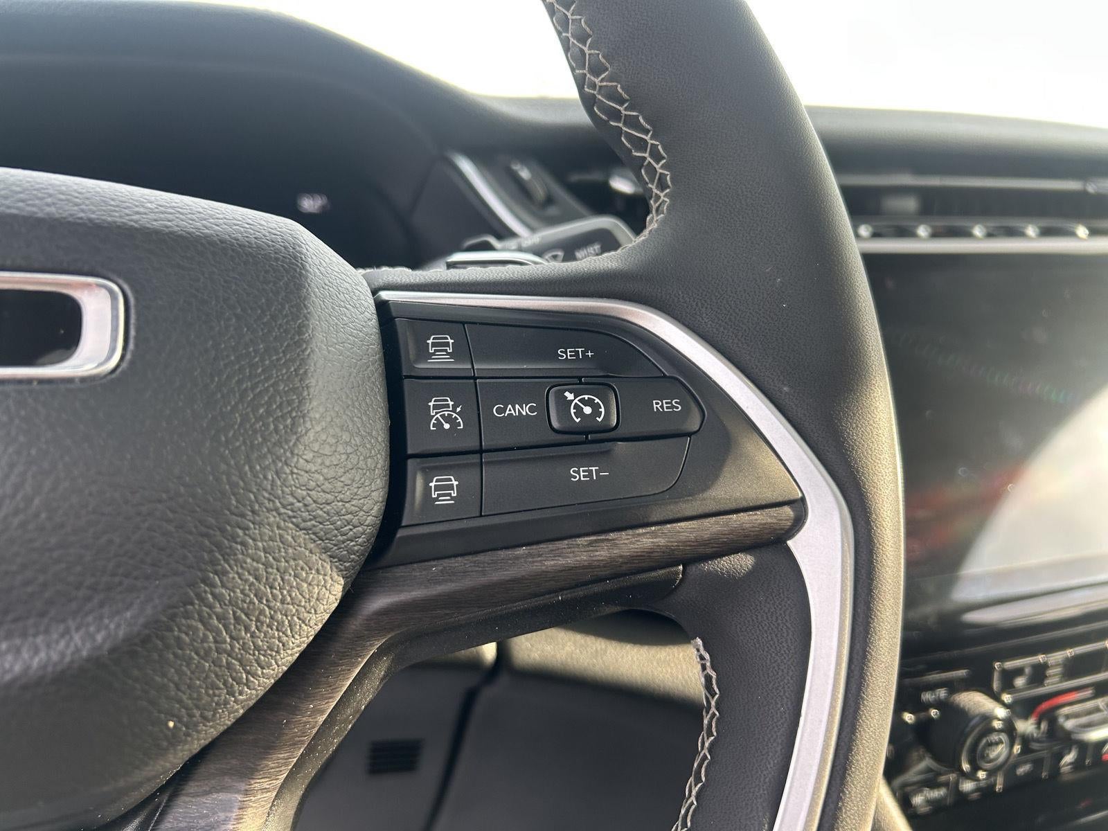 2023 Jeep Grand Cherokee L Limited 4x4
