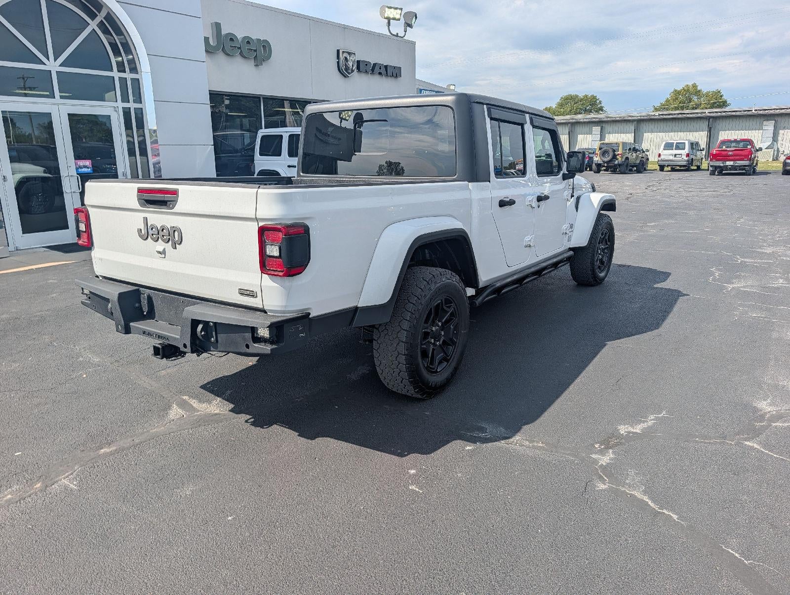 2020 Jeep Gladiator Overland 4x4
