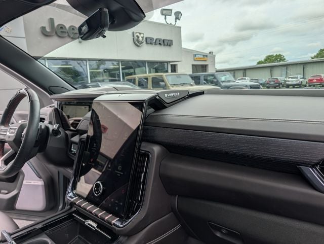 2025 GMC Yukon 4WD AT4 Ultimate