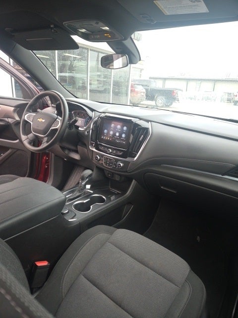 2023 Chevrolet Traverse AWD LT Cloth