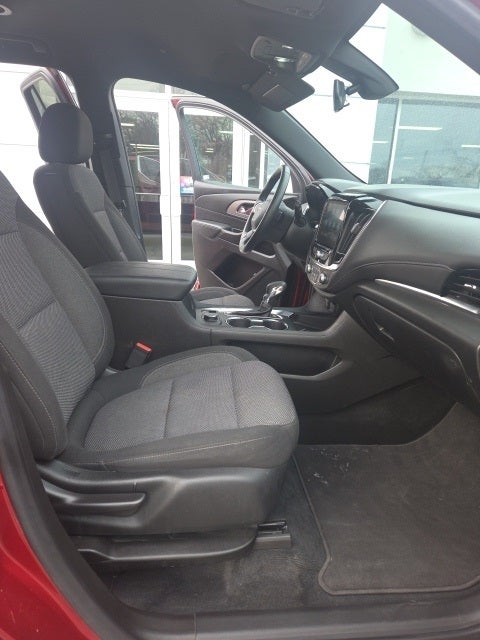 2023 Chevrolet Traverse AWD LT Cloth