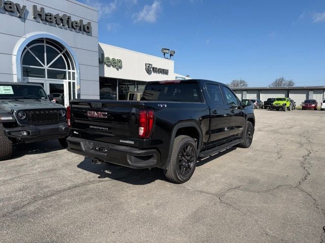 2022 GMC Sierra 1500 4WD Crew Cab Short Box Elevation