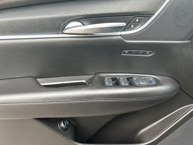 2017 Cadillac XT5 Platinum