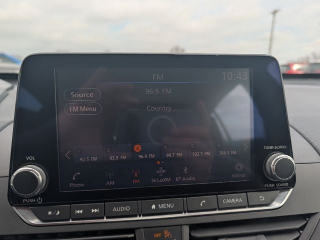 2022 Nissan Altima SV FWD