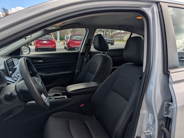 2024 Nissan Altima SV FWD